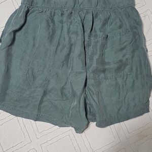 Women's Green Cargo Shorts